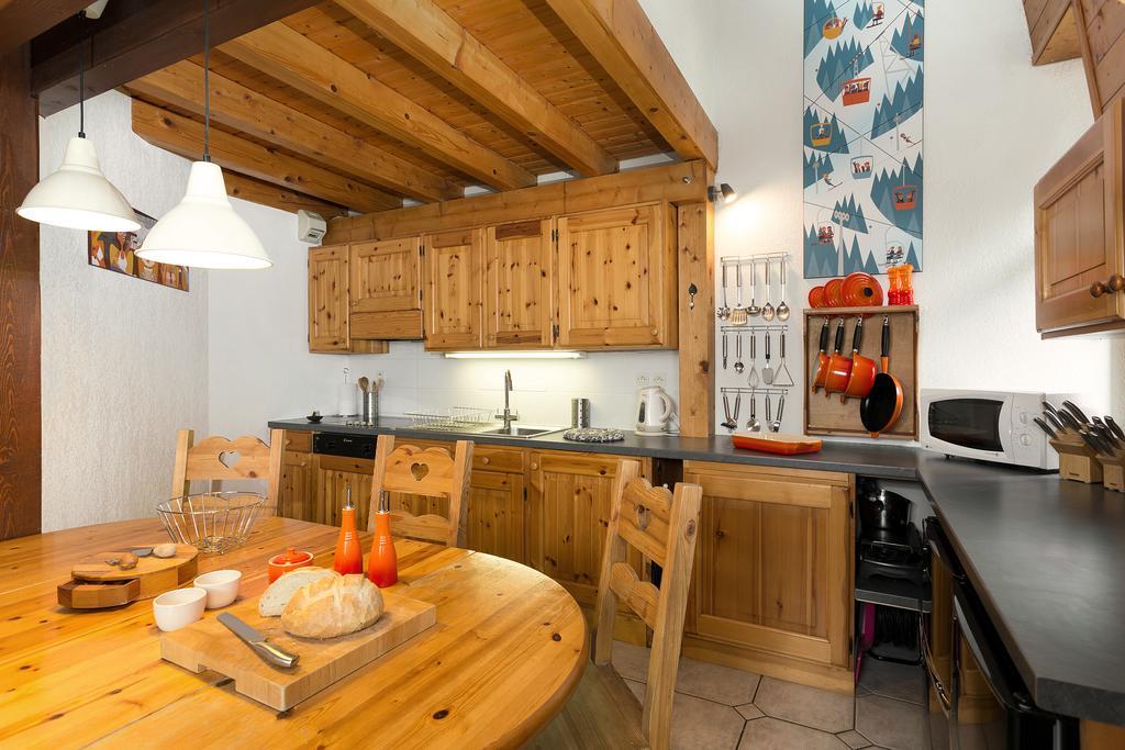 Apartment Vila 1 - Cosy Central Chamonix Loft Kültér fotó